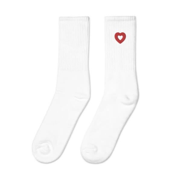 embroidered crew socks white left 66f558ff083ad.jpg