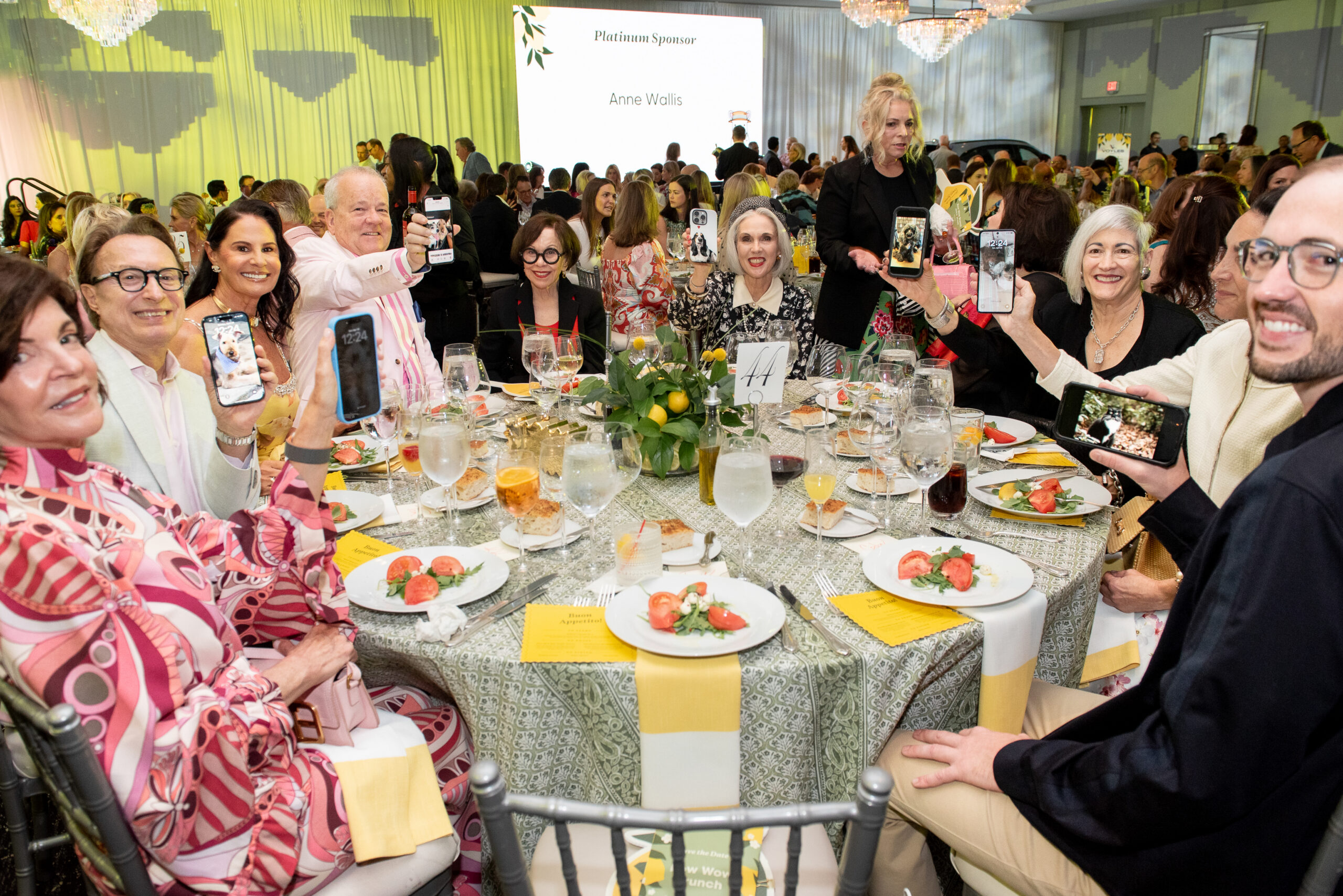 Bow Wow Brunch 2026 360
